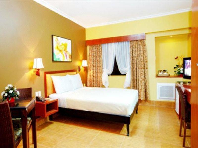 พามูลินาเว็นโฮเต็ล Hotel ลาวัก ภายนอก รูปภาพ