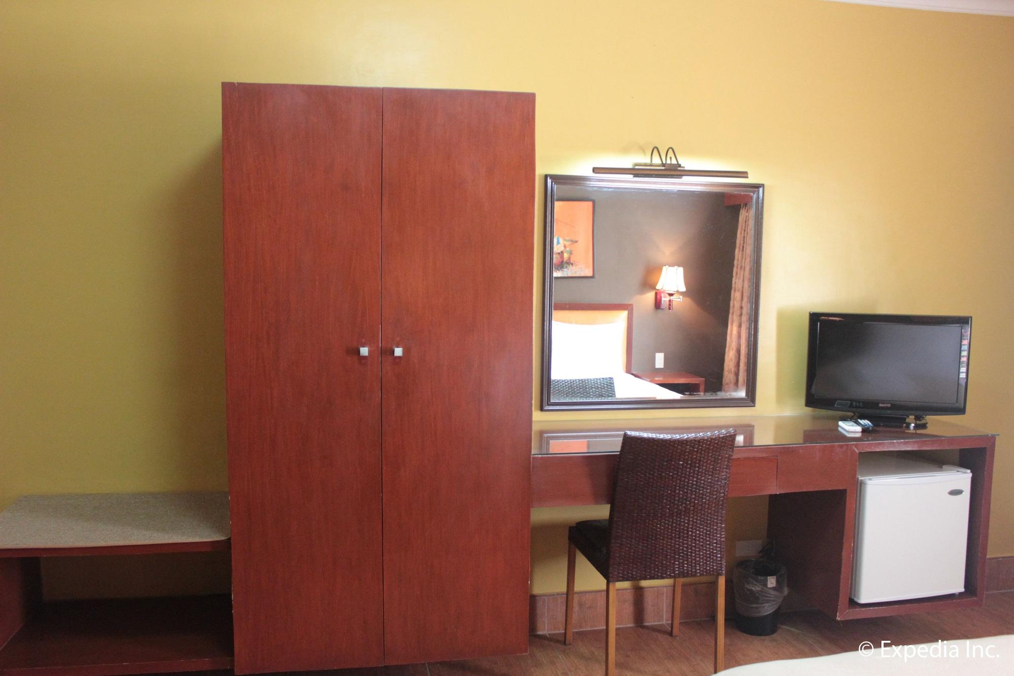 พามูลินาเว็นโฮเต็ล Hotel ลาวัก ภายนอก รูปภาพ