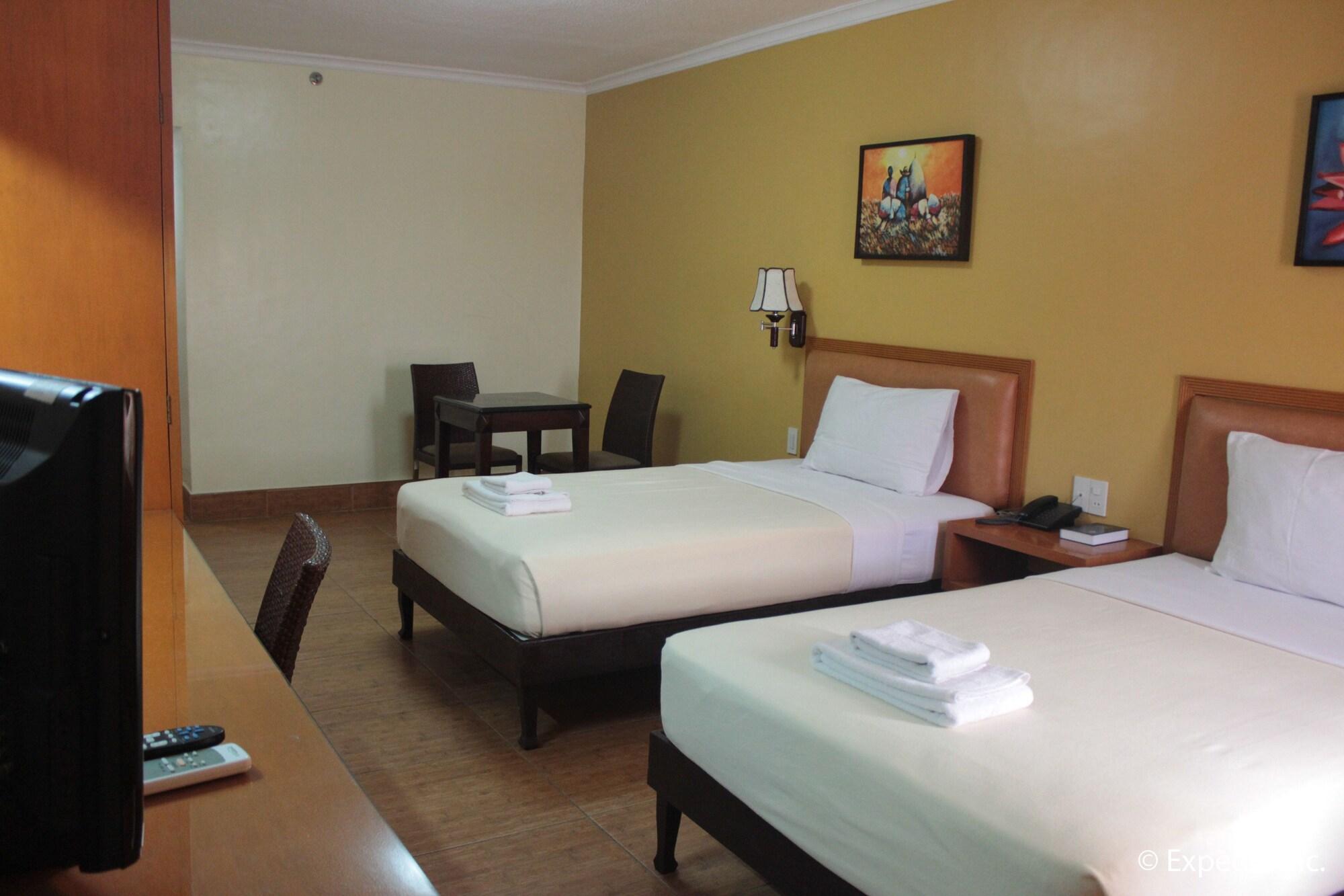 พามูลินาเว็นโฮเต็ล Hotel ลาวัก ภายนอก รูปภาพ