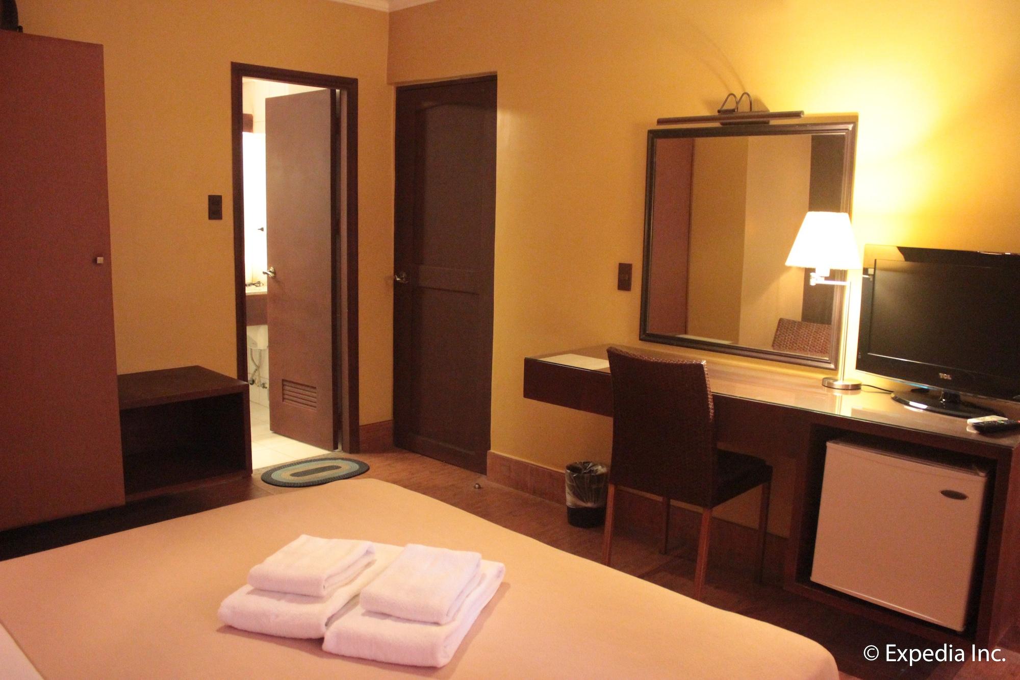 พามูลินาเว็นโฮเต็ล Hotel ลาวัก ภายนอก รูปภาพ